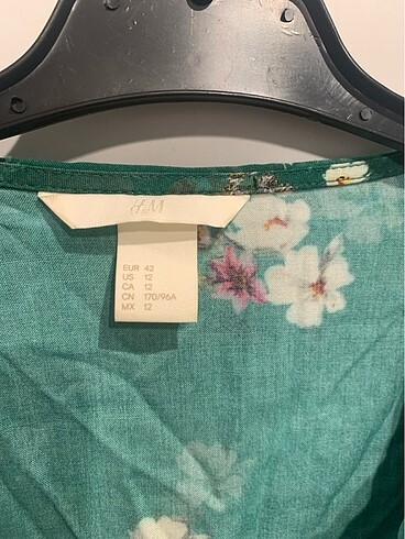 H&M H&M kruvaze Bluz