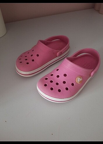 Crocs terlik 