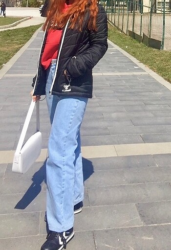 Hummel Hummel siyah mont şık ve spor