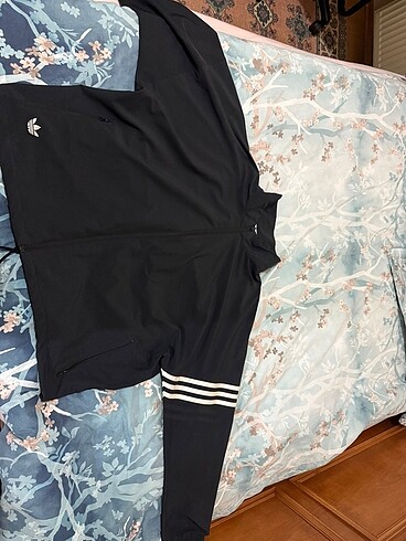 Adidas Yağmurluk