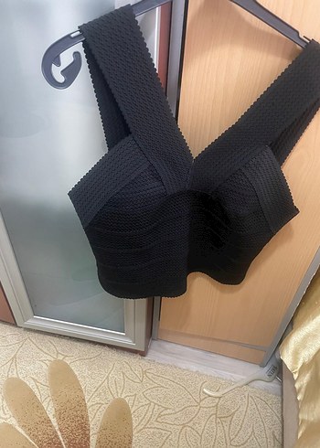 Siyah Mini V Yaka Strappy Büstiyer
