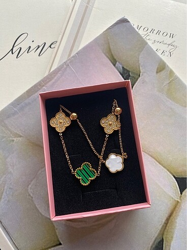 Accessorize Kolye