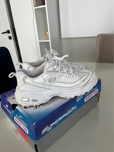 Skechers D?lites Beyaz Spor ayakkabı