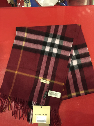 Burberry atkı