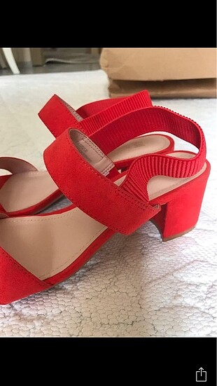 H&M sandalet