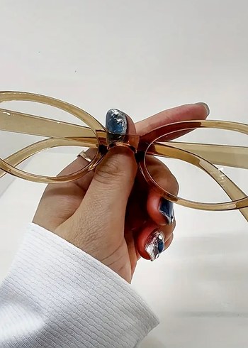 Şeffaf Bej-Kahverengi-Siyah Kadın Gözlüğü - Görsel 4