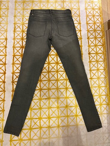 H&M HM Haki yeşili 36 beden likralı pantolon