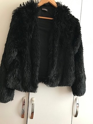 Siyah peluş hırka
