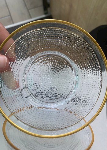  Beden Altın Kenarlı İşlemeli Çay Tabağı