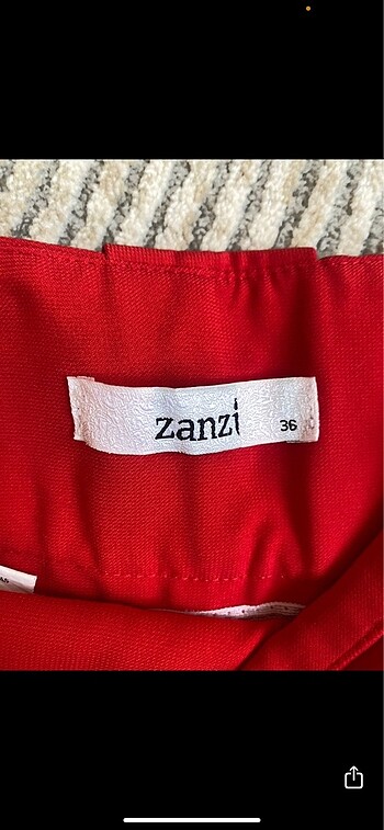 Diğer Kırmızı pantalon