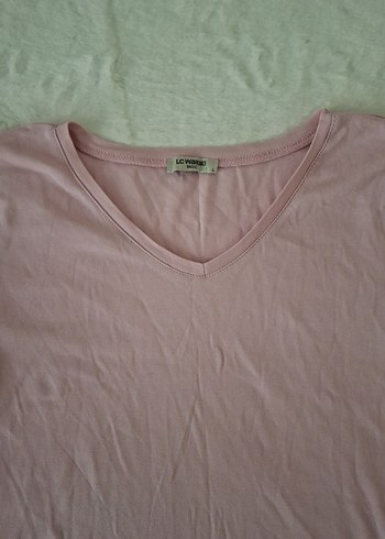 LC Waikiki V yaka tişört