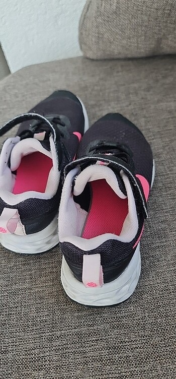 29 Beden Nike spor ayakkabi