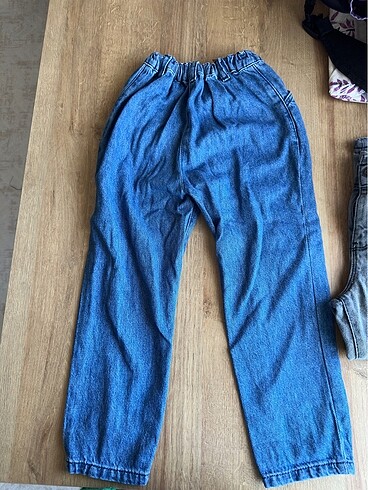 LC Waikiki 2 adet kız çocuk mom jeans