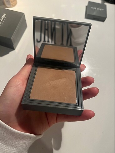  Beden Alix avien bronzing