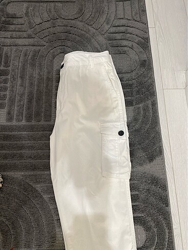 44 Beden beyaz Renk LCW pantolon