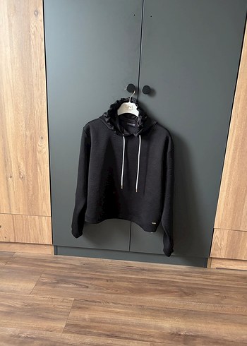 Guess Orjinal siyah M beden sweatshirt - Görsel 5