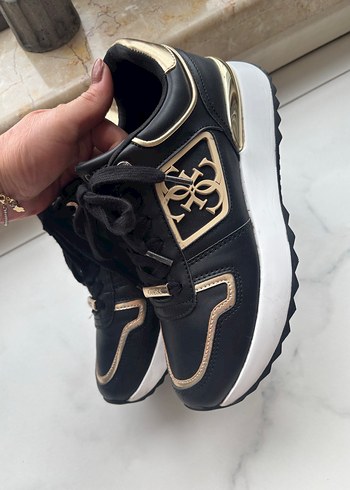 Guess Orjinal,yeni sezon38 numara.Siyah spor ayakkabı - Görsel 9