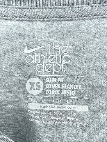 xs Beden gri Renk Nike T-shirt %70 İndirimli.