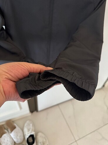 12-13 Yaş Beden gri Renk Nike 12-13 yaş erkek çocuk yağmurluk,sewatshirt????