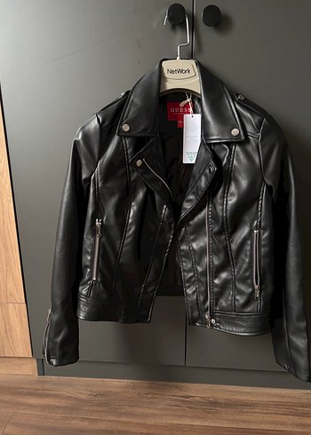 Guess Orjinal deri ceket - Görsel 2