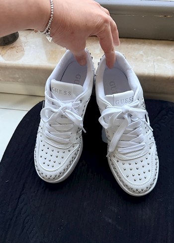 Guess Orjinal platform topuk38 numara beyaz spor ayakkabı - Görsel 4