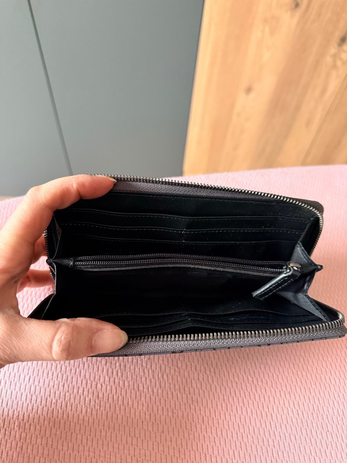 Guess G Desenli Orjinal, yeni Gri Deri Kadın Cüzdan - Görsel 3