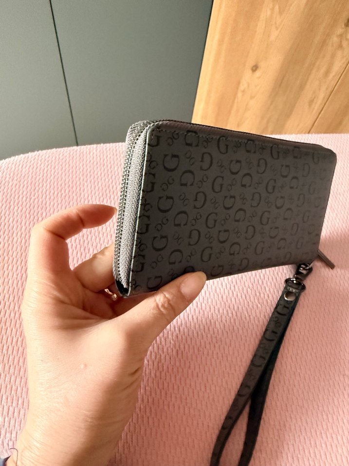 Guess G Desenli Orjinal, yeni Gri Deri Kadın Cüzdan - Görsel 4