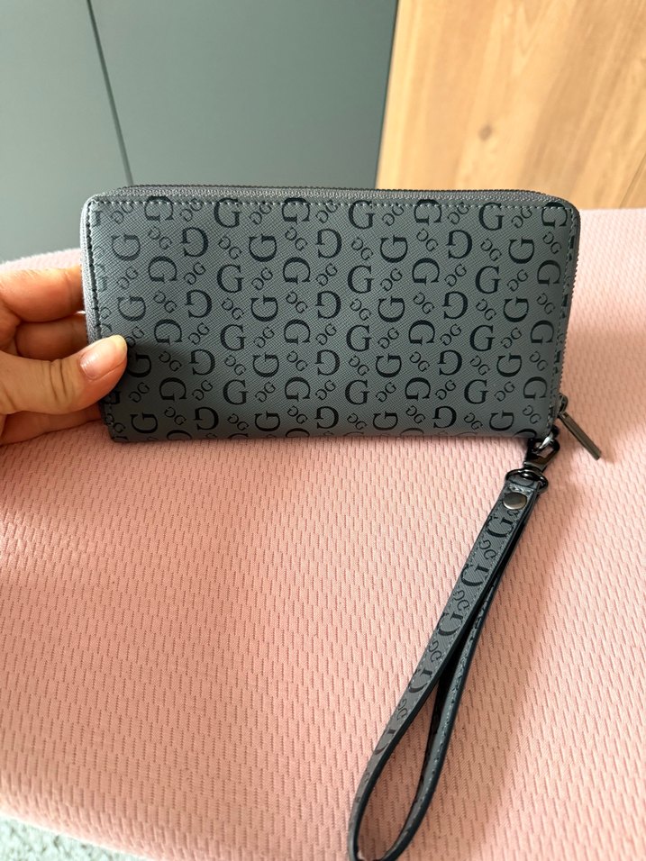 Guess G Desenli Orjinal, yeni Gri Deri Kadın Cüzdan - Görsel 5