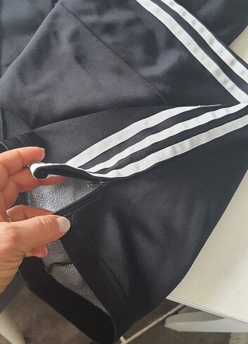 36 Beden siyah Renk Adidas eşofman orjinal