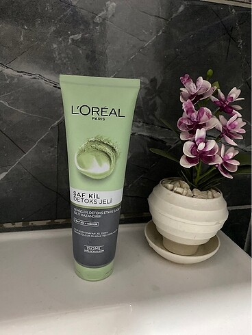 Loreal saf kil detoks jeli