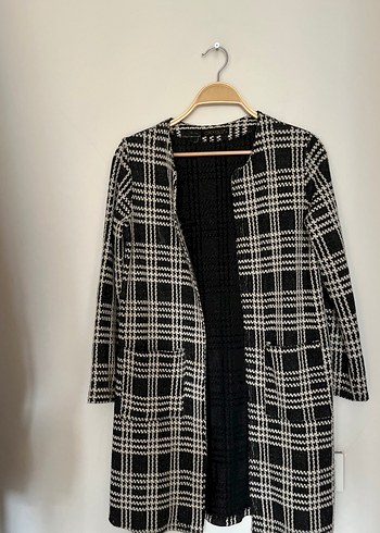 Düğmesiz Siyah Beyaz Kareli Midi Kadın Ceket - Görsel 6