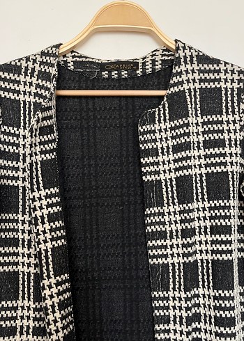 Düğmesiz Siyah Beyaz Kareli Midi Kadın Ceket - Görsel 2