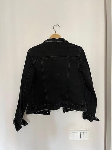 l Beden Bershka siyah kot ceket