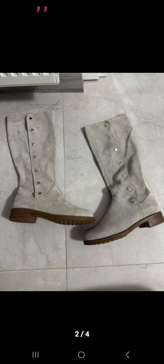 Kadın Bej Süet Diz Üstü Düğmeli Bot - Görsel 2