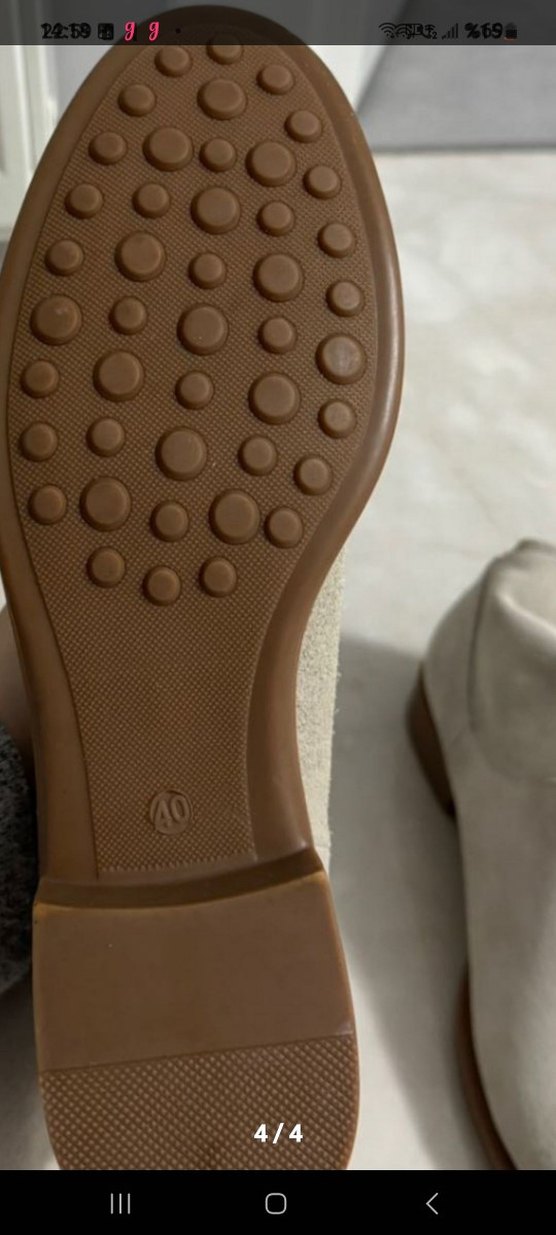 Kadın Bej Süet Diz Üstü Düğmeli Bot - Görsel 4