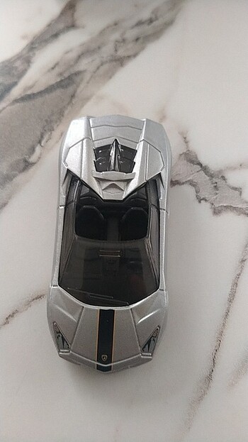 hot wheels Lamborghini Reventon Roadster 