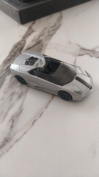  hot wheels Lamborghini Reventon Roadster 