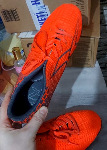 Turuncu Yılan Desenli Erkek Futbol Ayakkabısı - Görsel 3