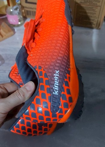 Turuncu Yılan Desenli Erkek Futbol Ayakkabısı - Görsel 2