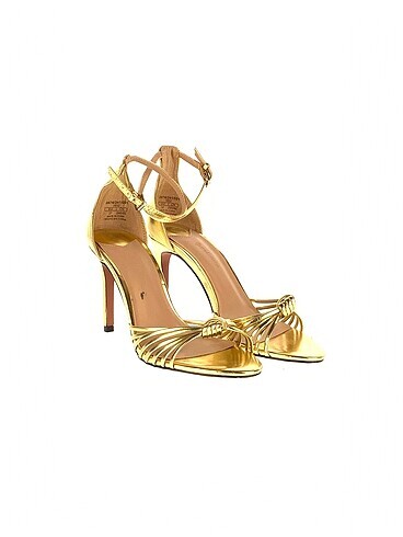 Stradivarius Stradivarius Stiletto %70 İndirimli.