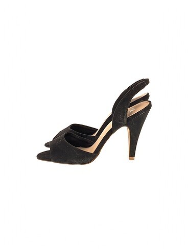 H&M Sandalet %70 İndirimli.