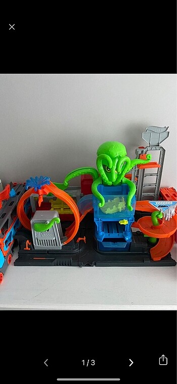 Hotwheels dev ahtapot oto yıkama seti