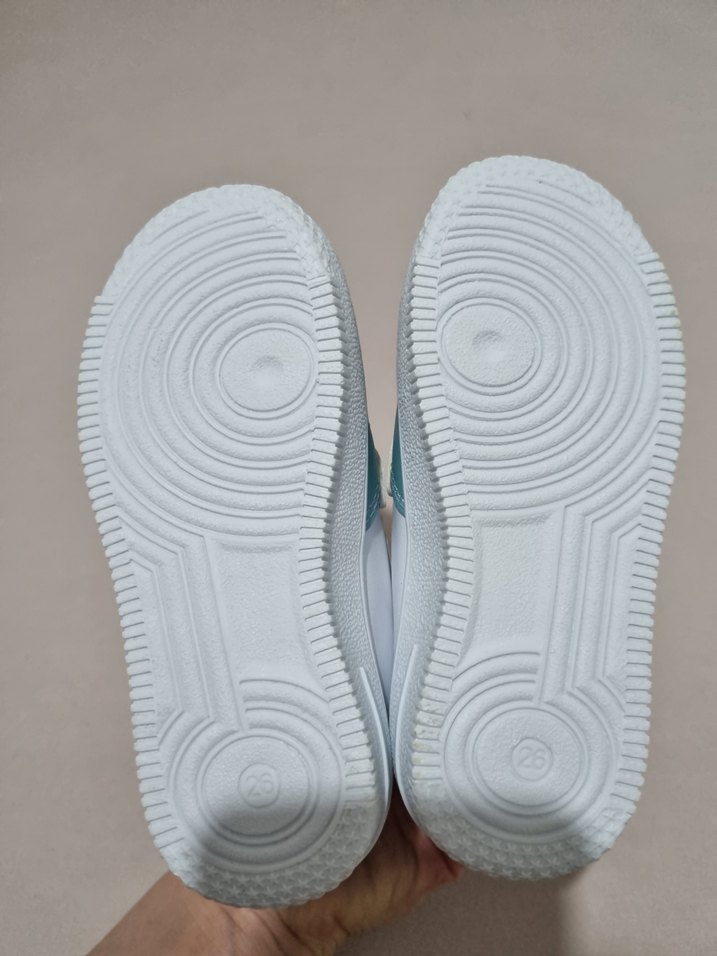 Kız Çocuk Çok Renkli Cırt Cırtlı Spor Ayakkabı - Görsel 3