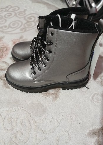 Gri Street Style Kadın Botları - Görsel 2