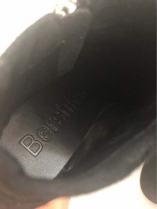 36 Beden Bershka bot