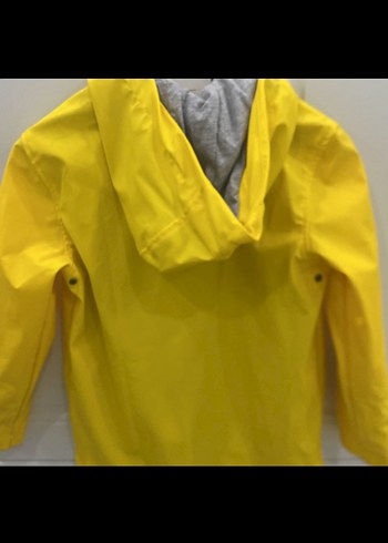 Sarı Düğmeli çocukYağmurluk - Görsel 5