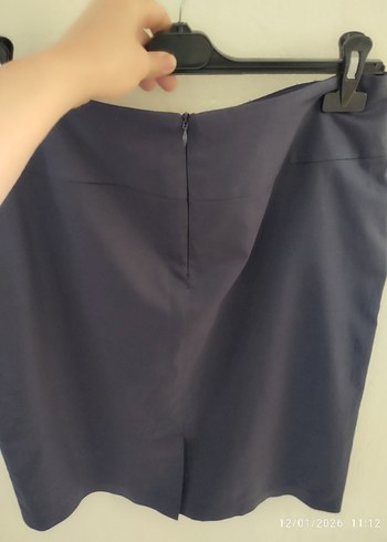 Zincir Detaylı Koyu Lacivert Mini Kalem Etek - Görsel 6