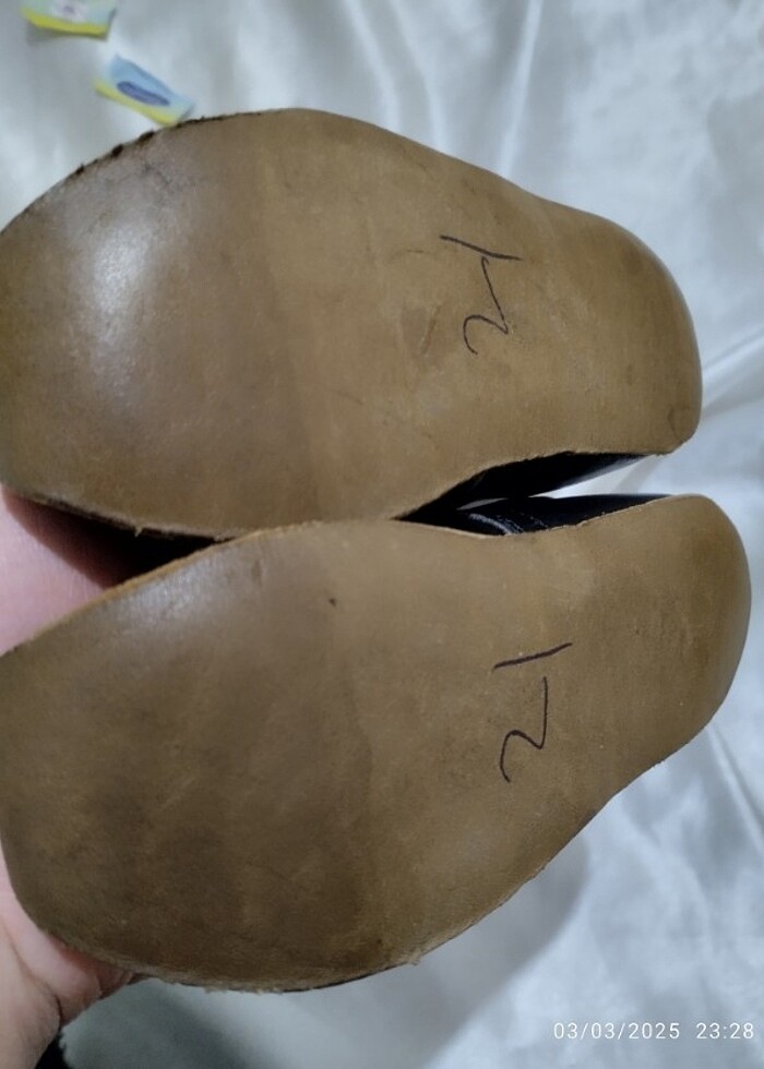 El yapımı deri yemeni çarık  - Görsel 5