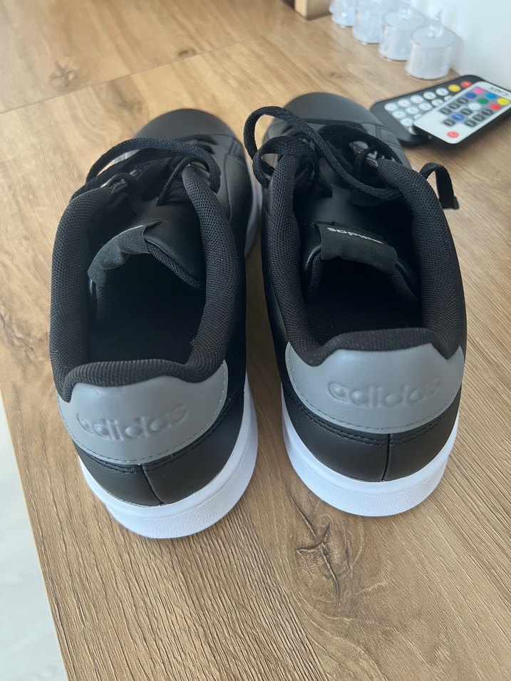 Adidas Siyah erkek ayakkabı - Görsel 4