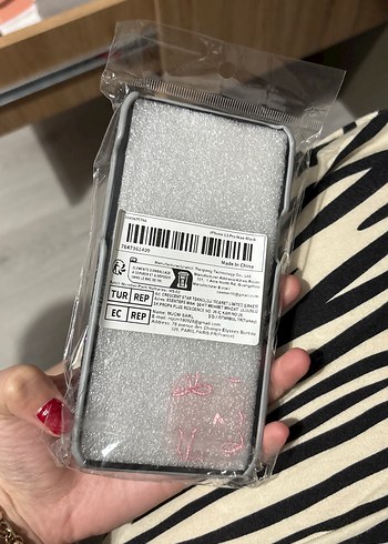 Gri Payetli Street Wear Telefon Kılıfı 13 pro Max - Görsel 3